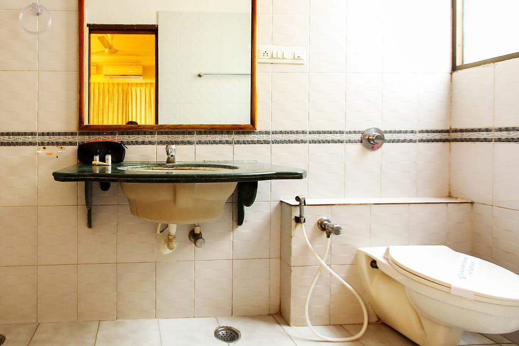 Oyo 4606 Hotel Maple Green Suites Bengaluru Kültér fotó