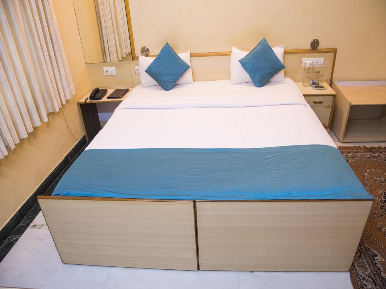 Oyo 4606 Hotel Maple Green Suites Bengaluru Kültér fotó